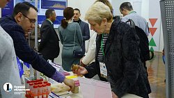 Алексей Текслер рассказал на экофоруме о высадке цветов на бывшей городской свалке Челябинска