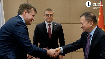 Алексей Текслер работает на выставке «Экспо» в Китае