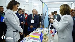 Алексей Текслер рассказал на экофоруме о высадке цветов на бывшей городской свалке Челябинска