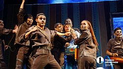 Корабль-призрак пришвартовался в Челябинском Молодежном театре