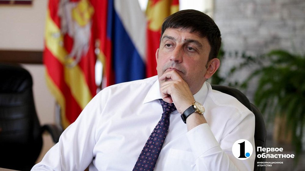 Глава Златоуста Максим Пекарский досрочно уходит в отставку