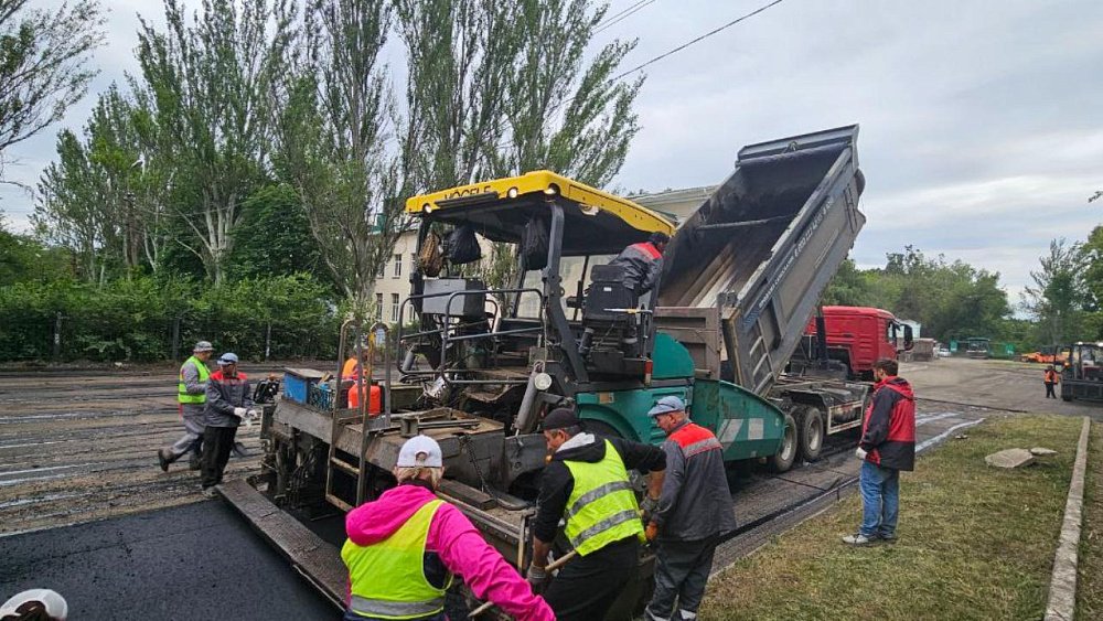Рекордную площадь дорог отремонтируют в Ясиноватой при поддержке Челябинской области