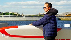 На сапборде: челябинец добирается до работы непривычным способом