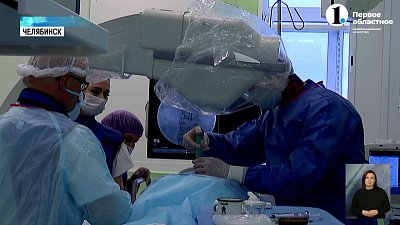 В ЧОКБ состоялся мастер-класс столичного нейрохирурга Виталия Сычева