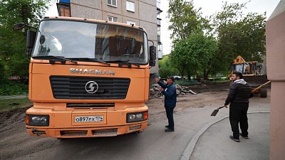В Челябинске стартовала масштабная программа по ремонту дорог во дворах