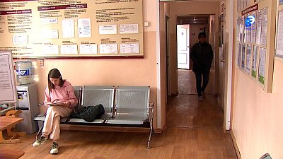 Всем несовершеннолетним нужен «красный штамп»