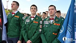 Алексей Текслер дал старт трудовому семестру студенческих отрядов Челябинской области