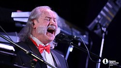 Челябинский ансамбль «Ариэль» презентовал новый альбом «Город Че»