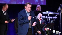 Челябинский ансамбль «Ариэль» презентовал новый альбом «Город Че»