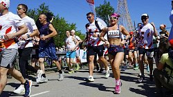 Организаторы подвели итоги Парижского полумарафона — 2024