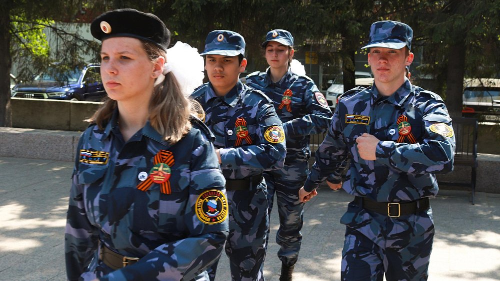 В Челябинске открыли полицейскую академию для подростков