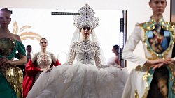 Новые подробности первого показа мод в челябинском Париже