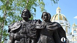 В Год семьи в Челябинске появился памятник Петру и Февронии
