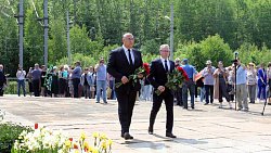 На месте железнодорожной катастрофы под Ашой прошел траурный митинг