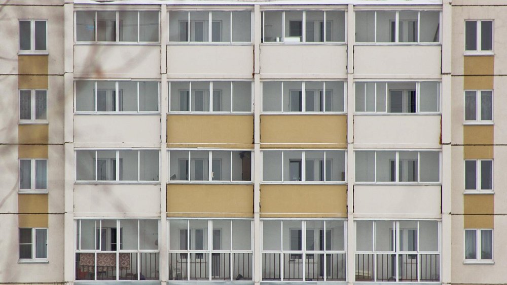 В Челябинске неучтенные квартиры и гаражи могут передать в собственность города