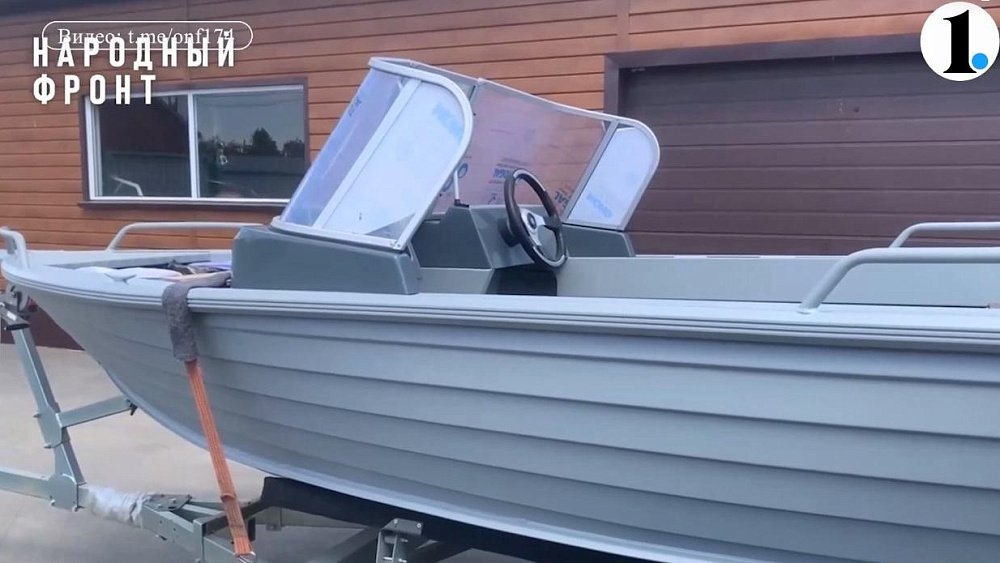 Крупную партию транспорта для бойцов отправил челябинский Народный фронт