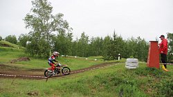 Челябинские гонщики одержали победу на региональных соревнованиях по мотокроссу