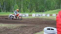 Челябинские гонщики одержали победу на региональных соревнованиях по мотокроссу