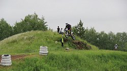 Челябинские гонщики одержали победу на региональных соревнованиях по мотокроссу