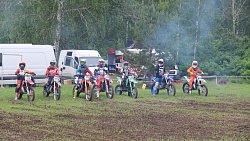 Челябинские гонщики одержали победу на региональных соревнованиях по мотокроссу