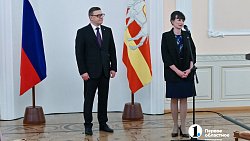 В Челябинской области 49 соцработников стали лауреатами премии губернатора