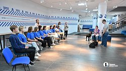 «Запоминают до 50 маршрутов»: в Челябинской области живут 13 собак‑поводырей