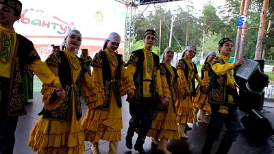 Миасс гуляет на Сабантуе