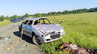 В Кунашакском районе погиб водитель перевернувшейся легковушки