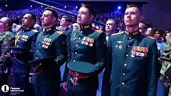 Фоторепортаж: лучшие кадры с обращения Алексея Текслера к депутатам Заксобрания