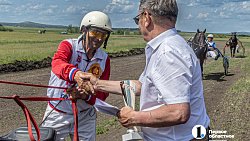 Конные бега в Уйском районе собрали участников и зрителей со всей Челябинской области