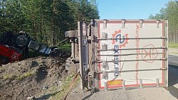 Семья разбилась в лобовом ДТП на трассе в Челябинской области