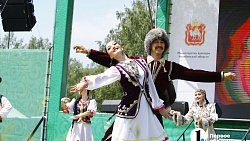 Тысячи гостей собрал Сабантуй в Челябинской области