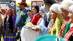 Тысячи гостей собрал Сабантуй в Челябинской области