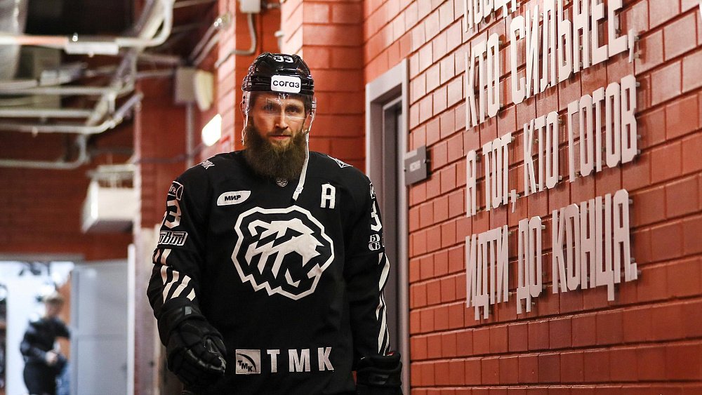 Хоккеист «Трактора» Альберт Яруллин продолжит карьеру в «Ак Барсе»