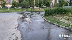 В Металлургическом районе Челябинска сточные воды затопили новый сквер