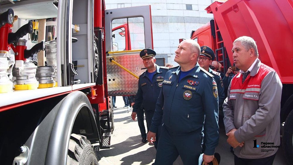 Глава МЧС России посетил завод «Урал» в Миассе