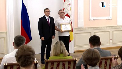 В регионе наградили медицинских работников