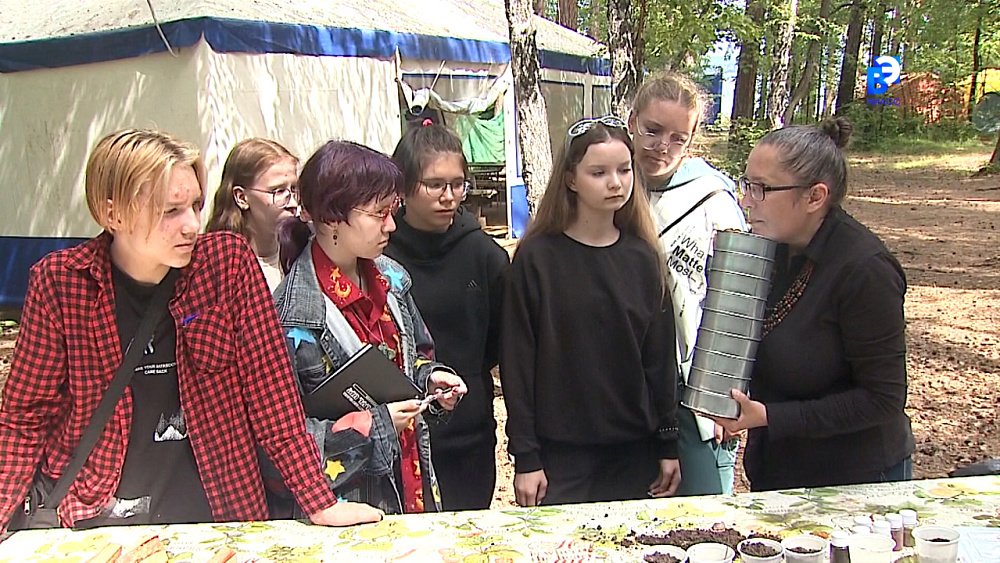 В лагерь на Тургояке съехались «Юные друзья природы»