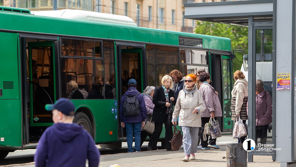 В двух микрорайонах Челябинска установят восемь автобусных остановок