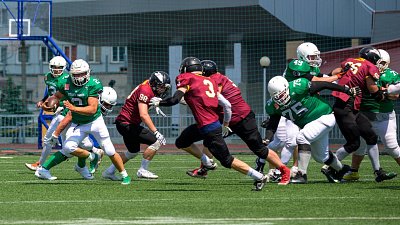 Челябинская команда одержала первую победу в чемпионате России по американскому футболу