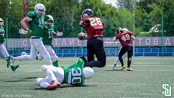 Челябинская команда одержала первую победу в чемпионате России по американскому футболу