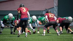 Челябинская команда одержала первую победу в чемпионате России по американскому футболу