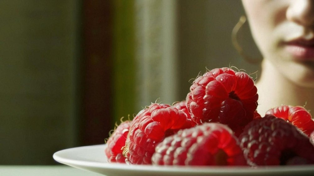 Какие продукты считаются «коллагеновой бомбой» для кожи