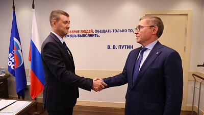 Полпред в УрФО стал наставником финалиста проекта «Время героев»