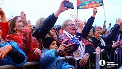 Флайборд-шоу, военный оркестр и Shaman: Магнитогорск отмечает юбилей