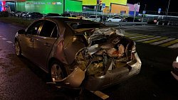 В Магнитогорске водитель и пассажир Lada погибли в массовом ДТП