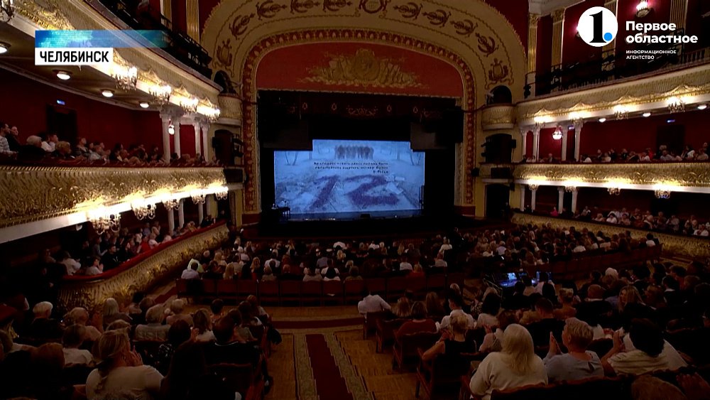 Никита Михалков привез на Южный Урал свою знаменитую постановку «12»