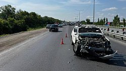 Под Челябинском водитель ВАЗа получил травмы в ДТП с Nissan