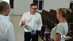 Алексей Текслер поручил благоустроить территорию у ДК в Ясных Полянах