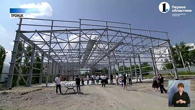 В Троицке работает губернатор региона Алексей Текслер